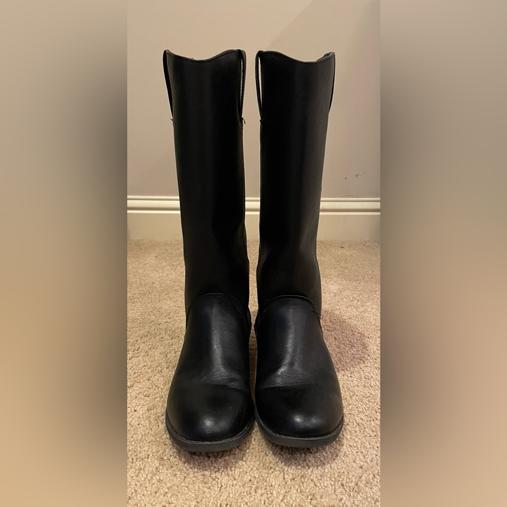 CAT & JACK Kids Black Boots Size 6